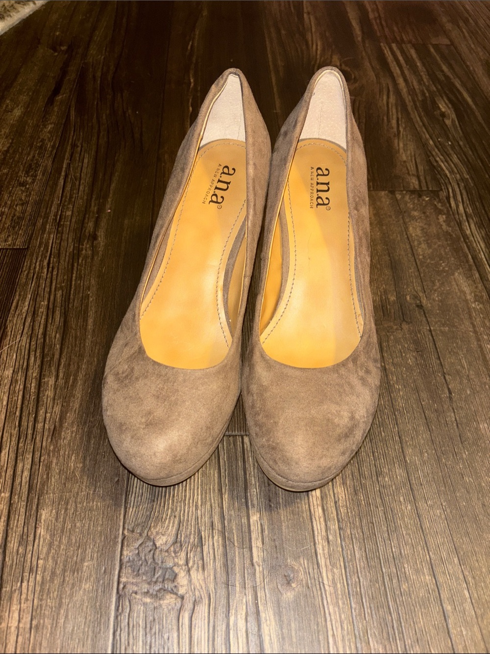 a.n.a Taupe Suede Round-Toe Heels